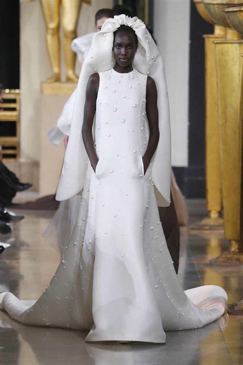 'kiot dior' Search .